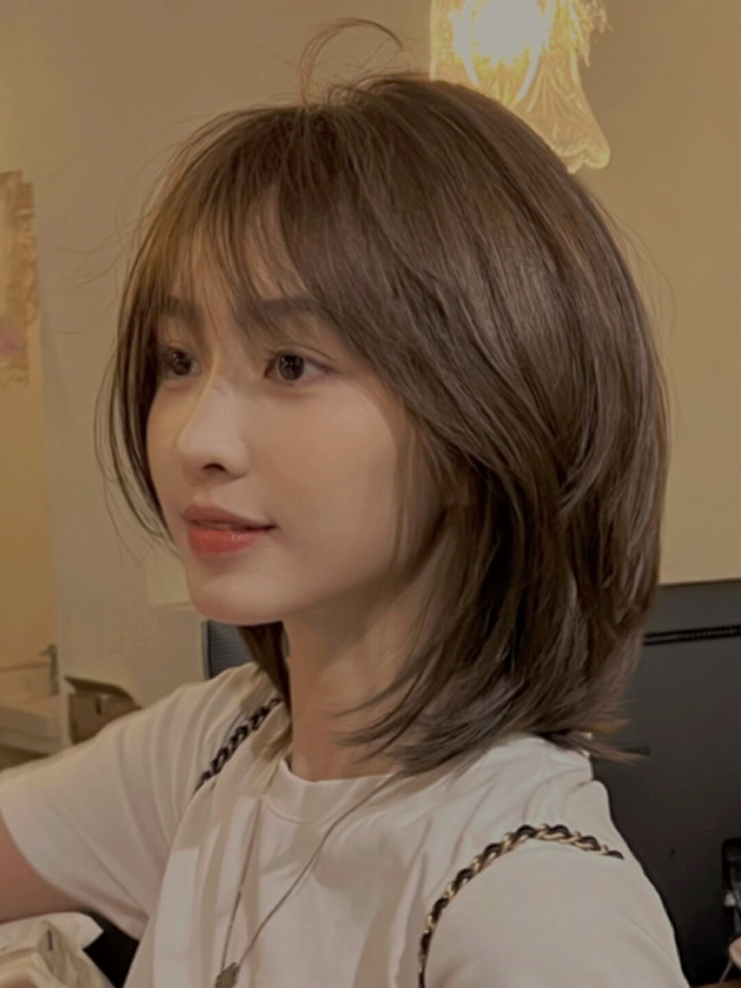 少女感齐肩锁骨发甜美减龄 夏季发型