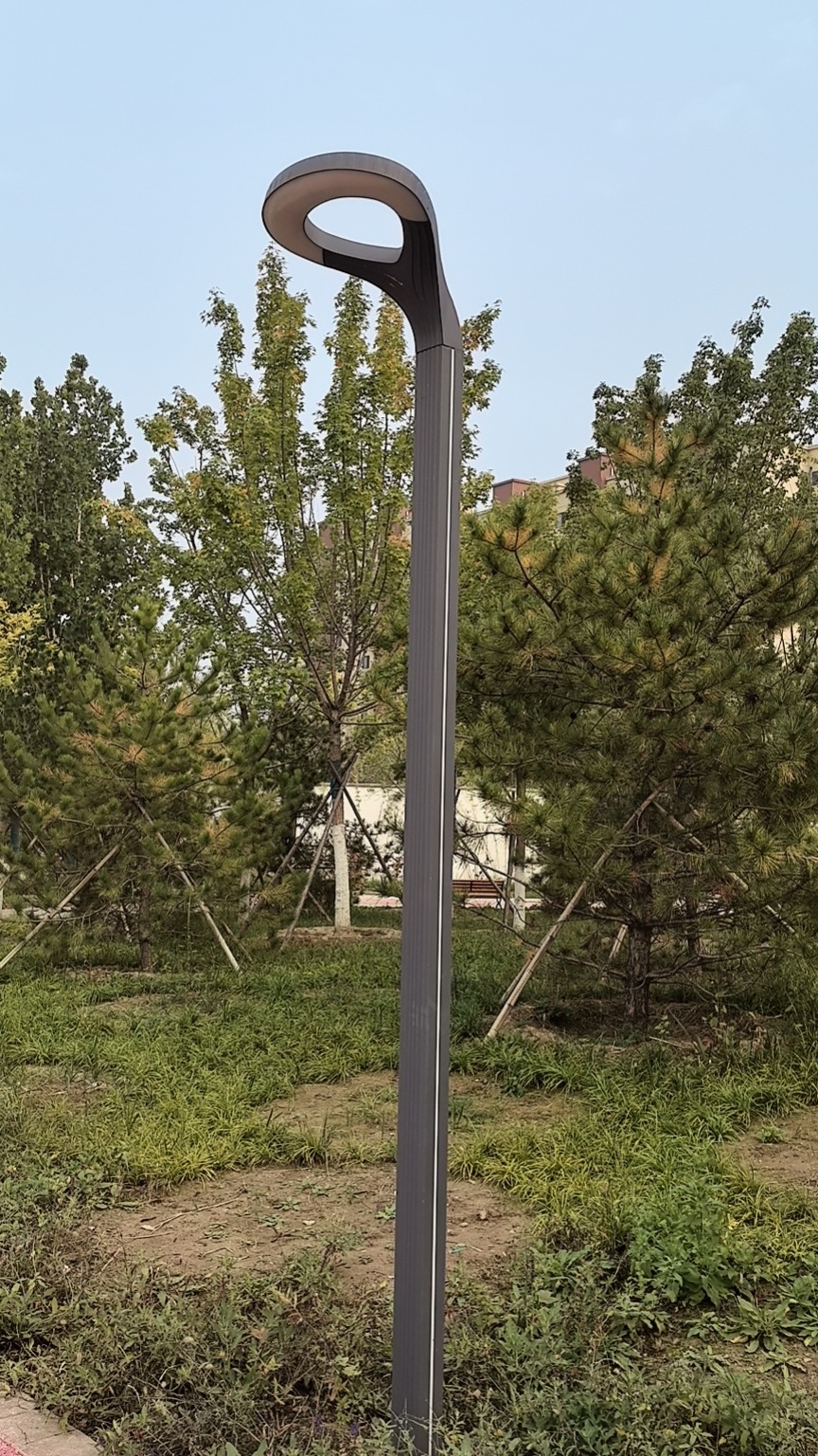 压铸铝简约现代款庭院灯侧面发光