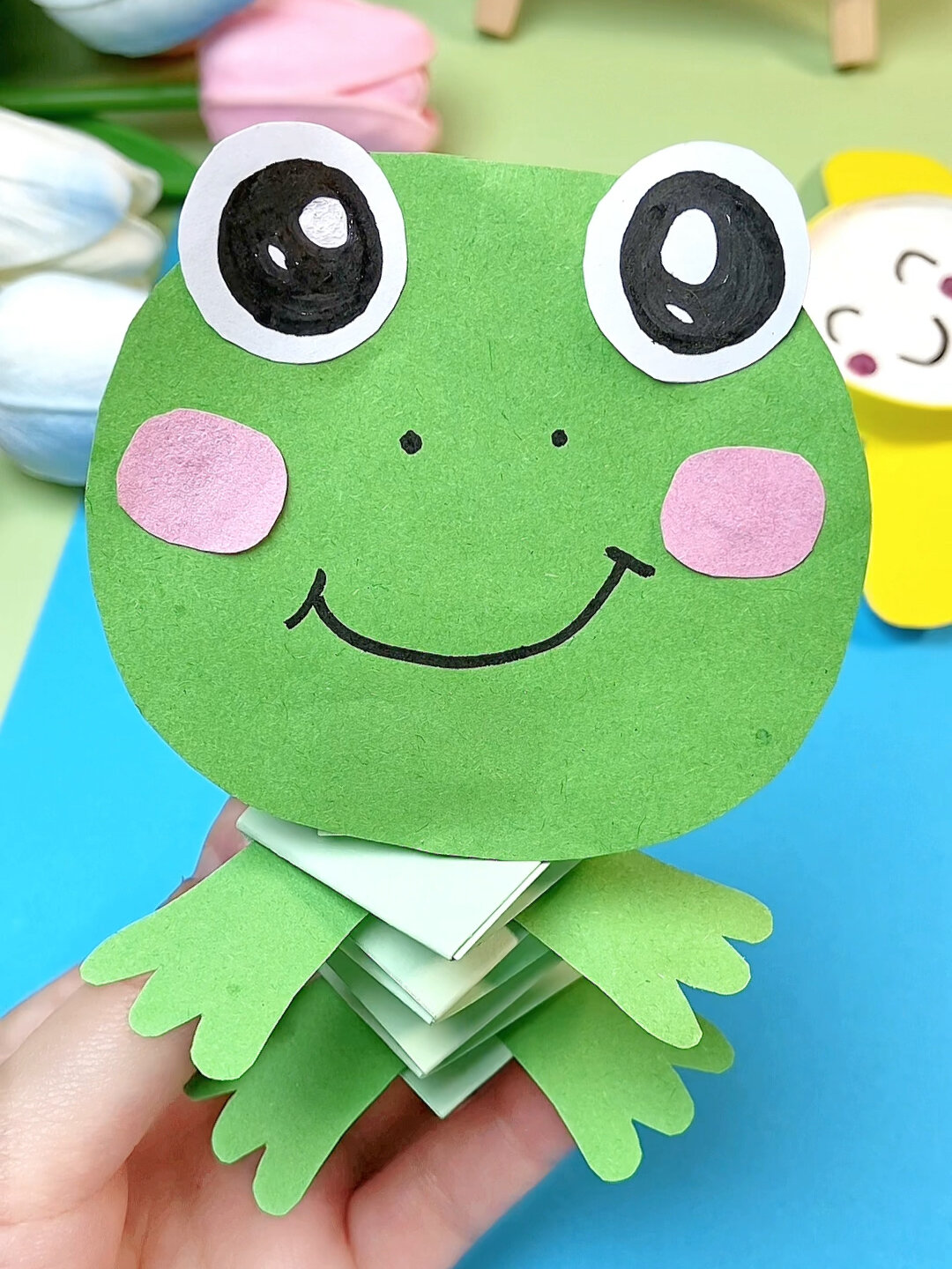 好玩的折纸立体青蛙