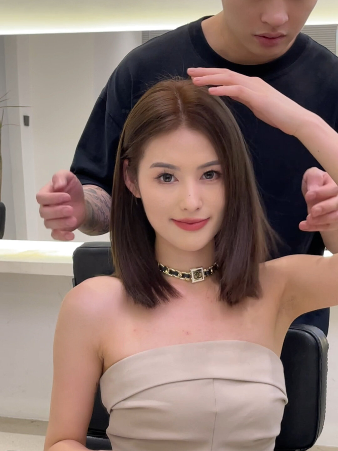 免打理简约中长锁骨发发型中长发发型