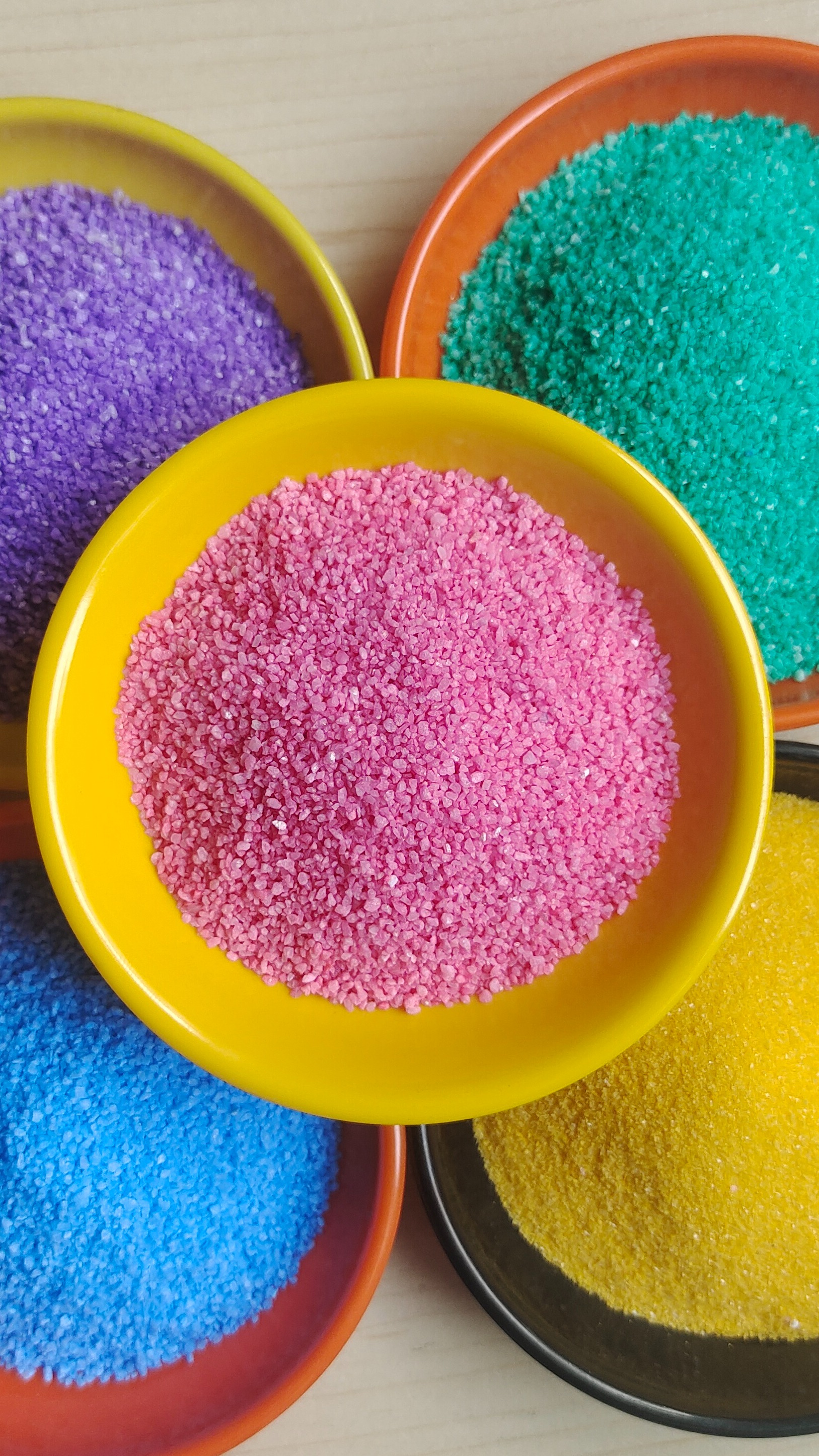 染色彩砂特点及应用