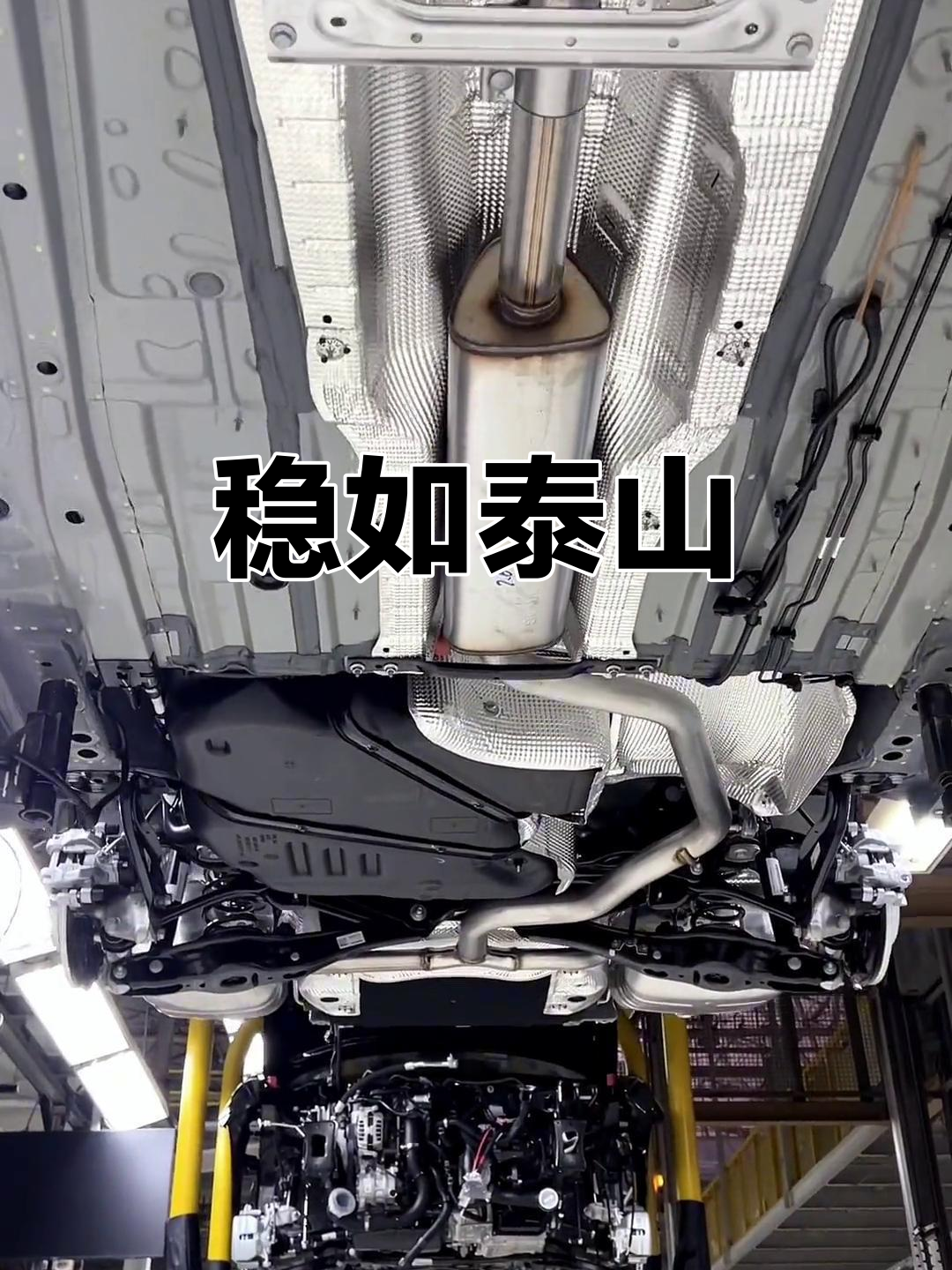 大众cc底盘稳固,高速行驶如铁壁般稳健!