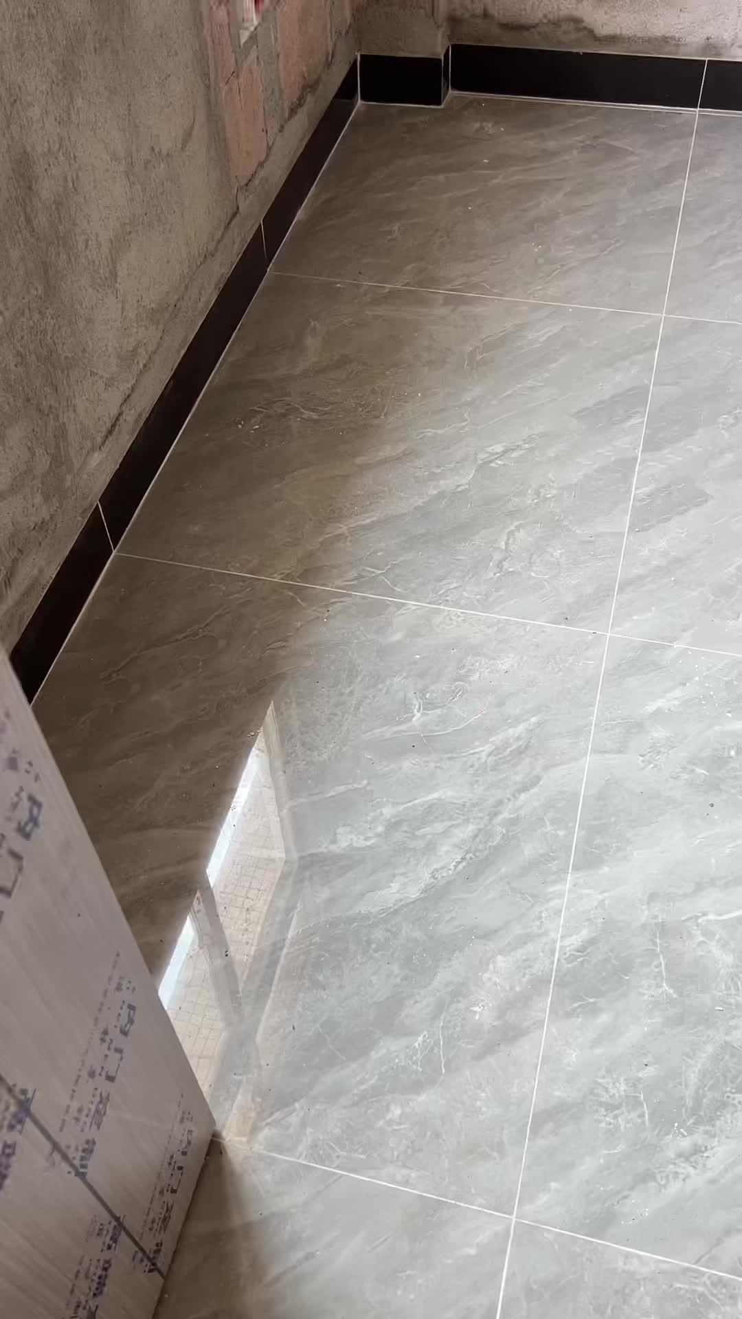 80*80深灰色效果 瓷砖 佛山瓷砖厂家 装修 农村自建别墅 连纹大理石