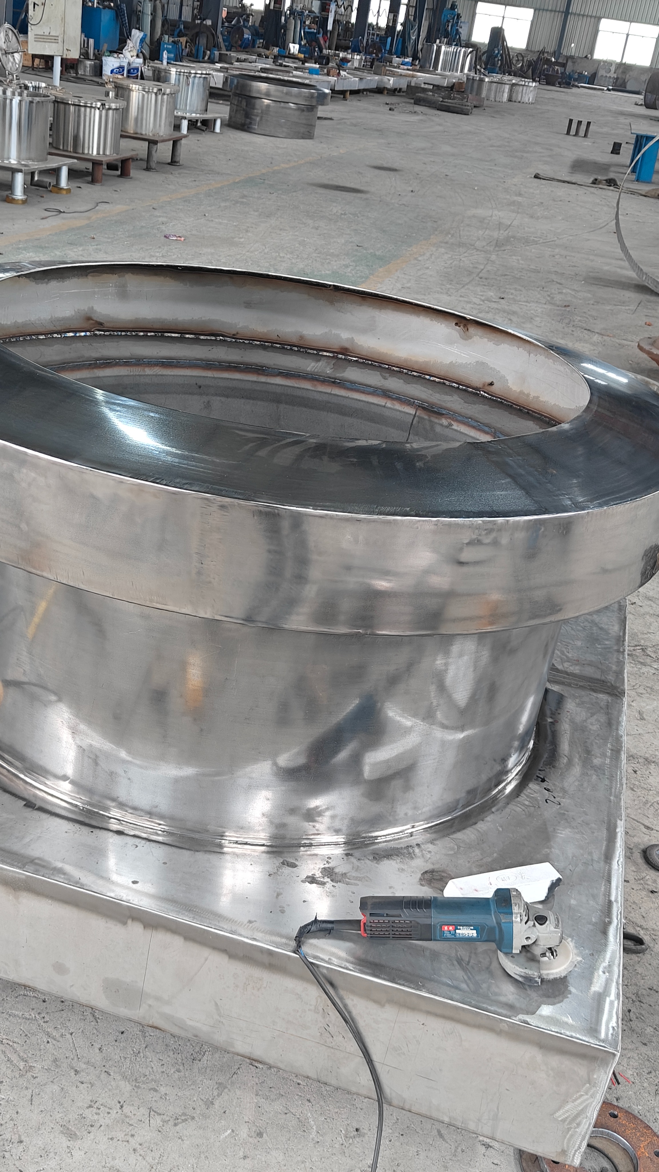 平板离心机转鼓抛光