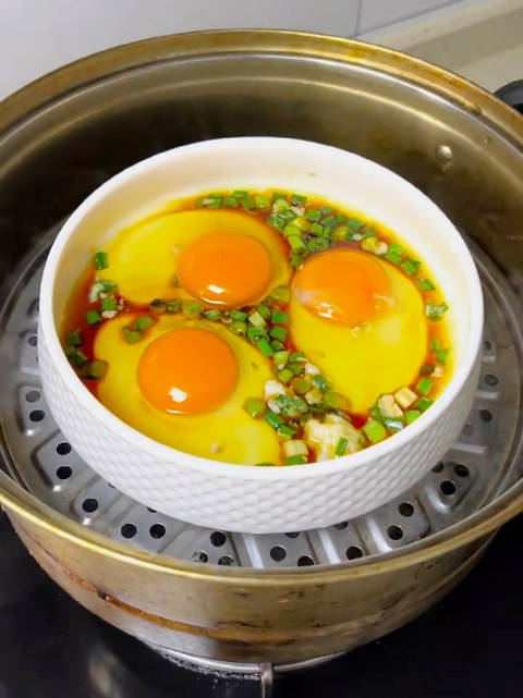 低卡减脂,好吃不怕胖的酱油蒸全蛋!厨艺教程-度小视