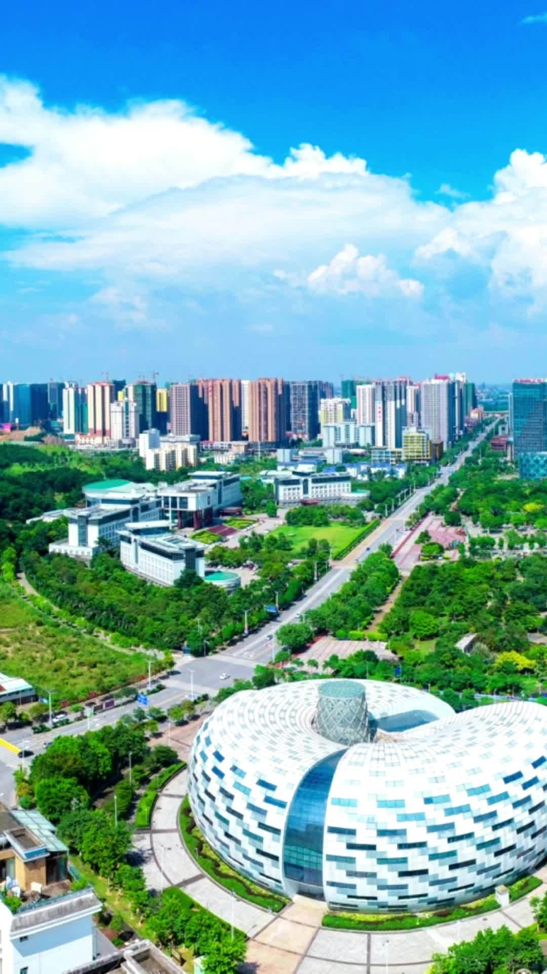 美在防城港 城市风景一角 防城港中心区像一座森林氧吧