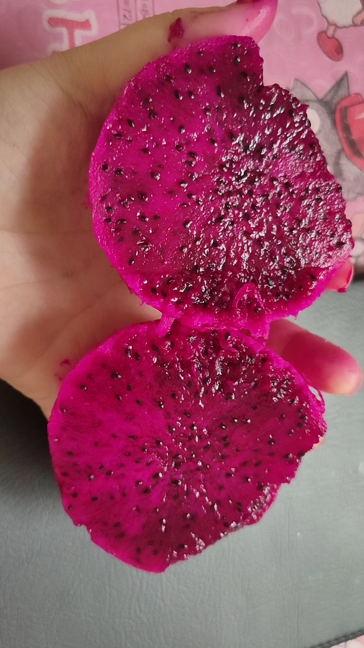 怎样判断红心火龙果变质呢