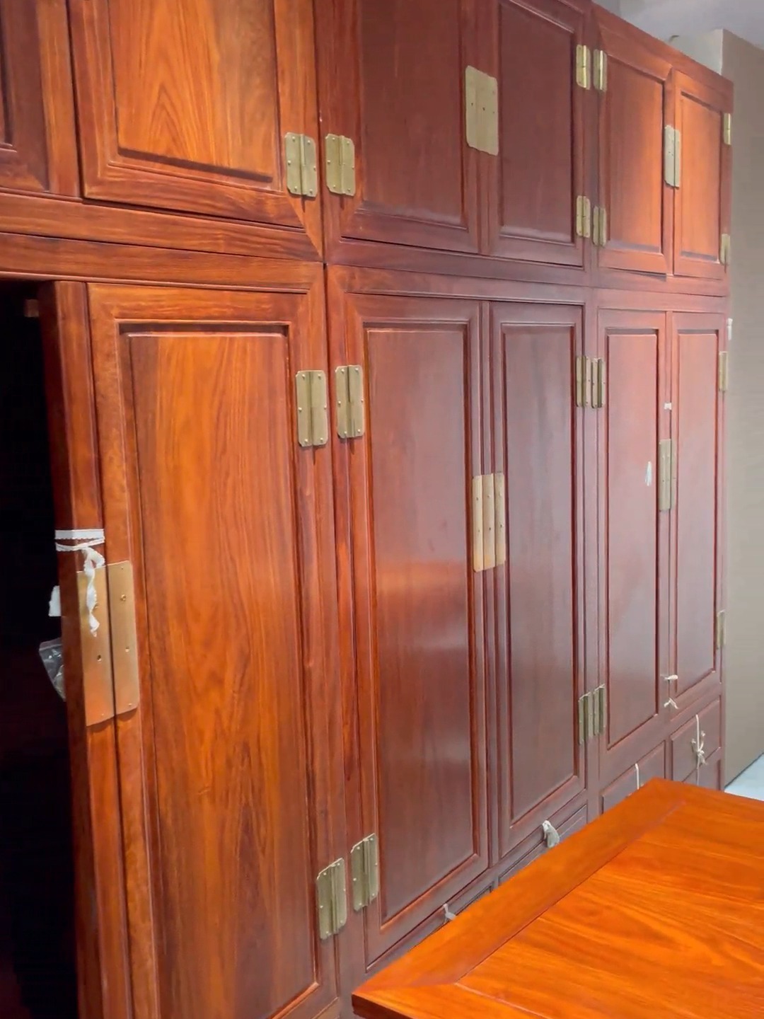 新中式红木衣柜,简约大气