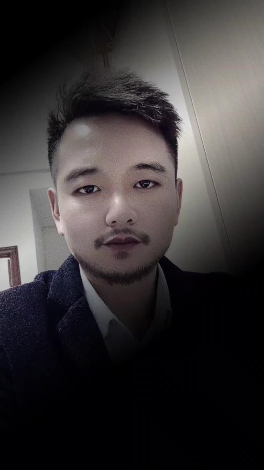 总有人说我能不能成熟一点,这是不是熟透了 沧桑大叔 男人过了20就