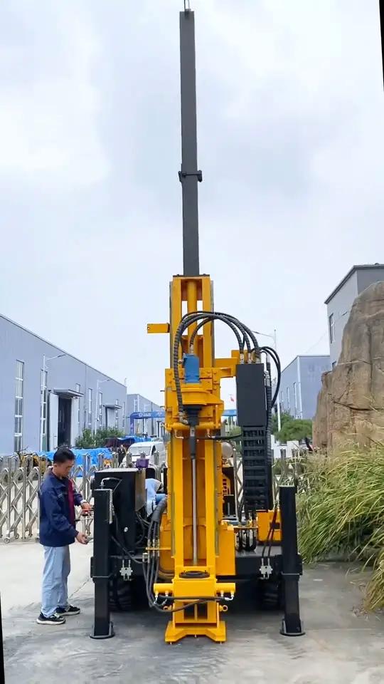 履带岩芯钻机 全液压绳索取心钻机 地质勘探钻机 金属矿山钻机 履带