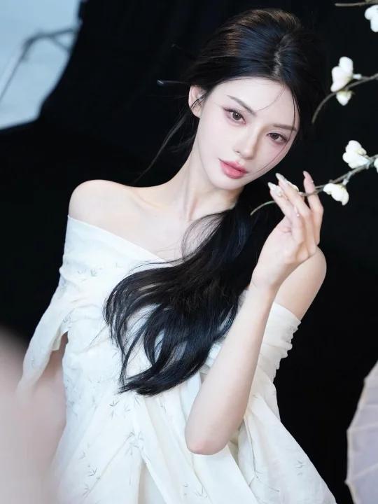 相机·拍摄花絮新中式东方美学清冷美人