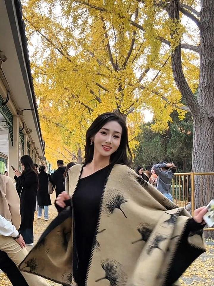 感觉邯郸美女都聚集到丛台公园啦