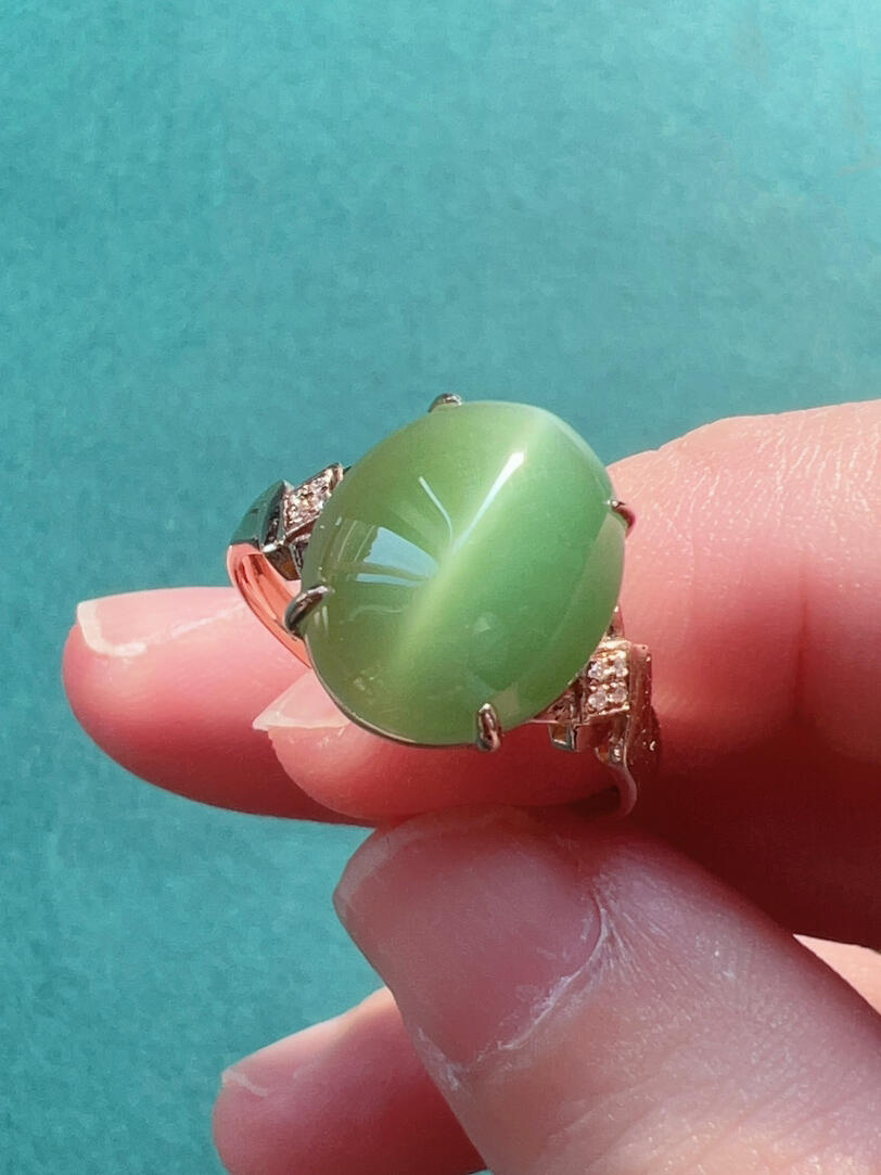 碧玉猫眼戒指丨你家猫主子的眼睛有它漂亮吗