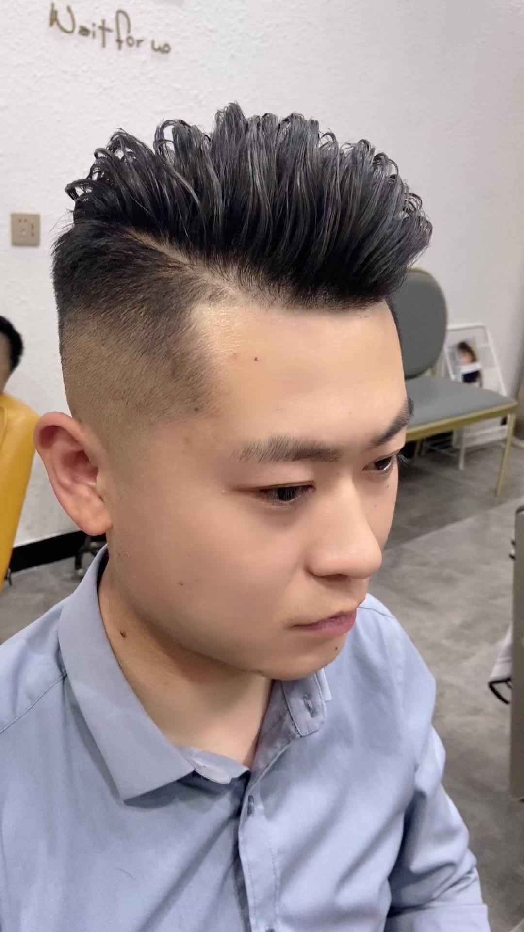 二八侧分男士发型三门峡男士理发胡佳三门峡男士发型设计哪里好