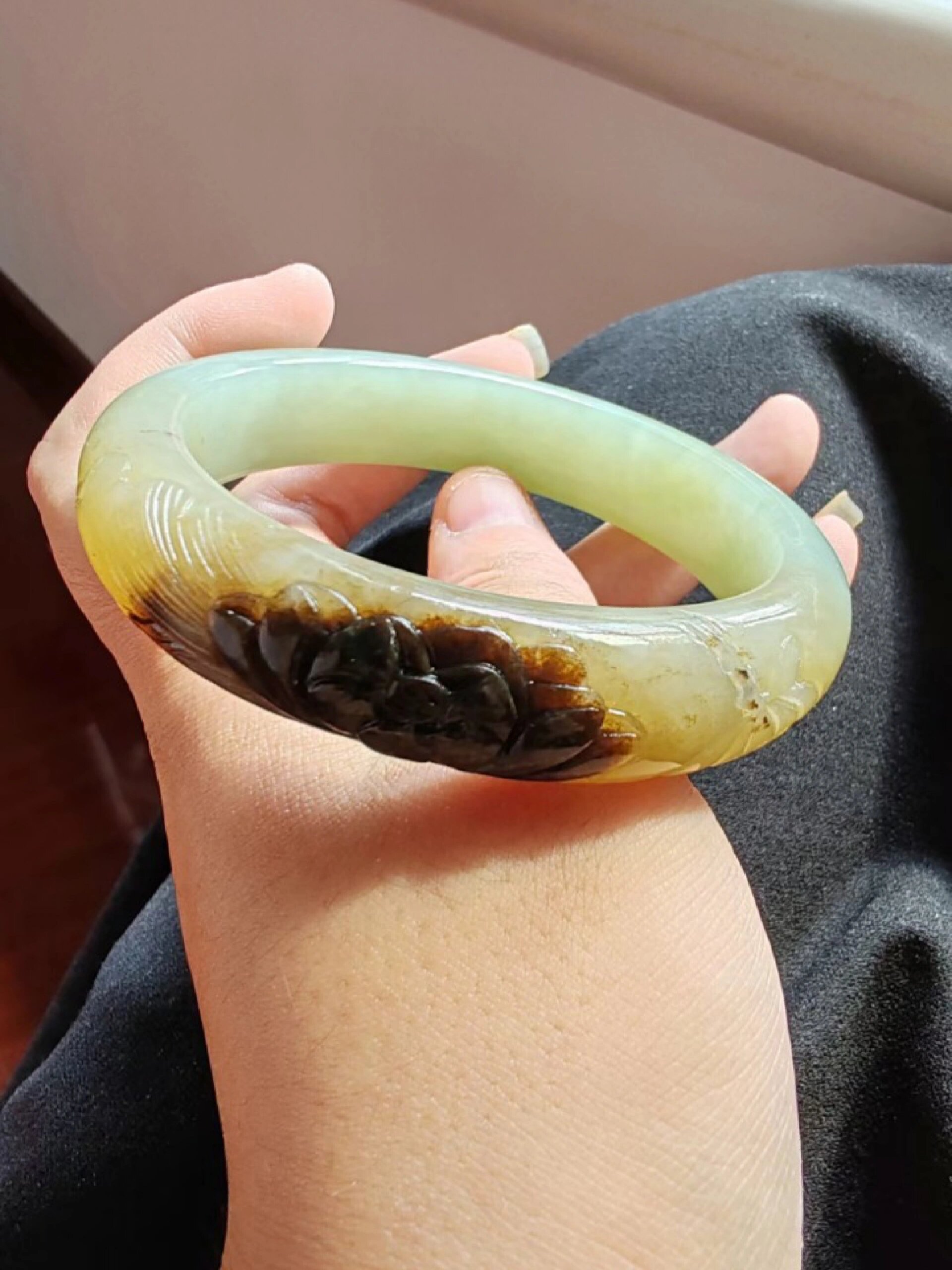 我这是捡到宝了吗和田玉俄料黑皮手镯