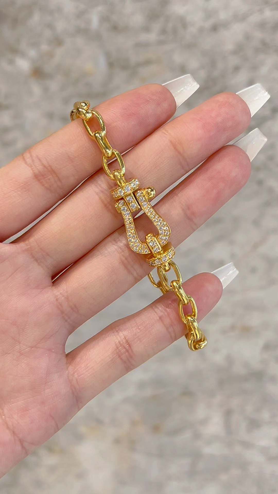 代表爱的马蹄扣手链