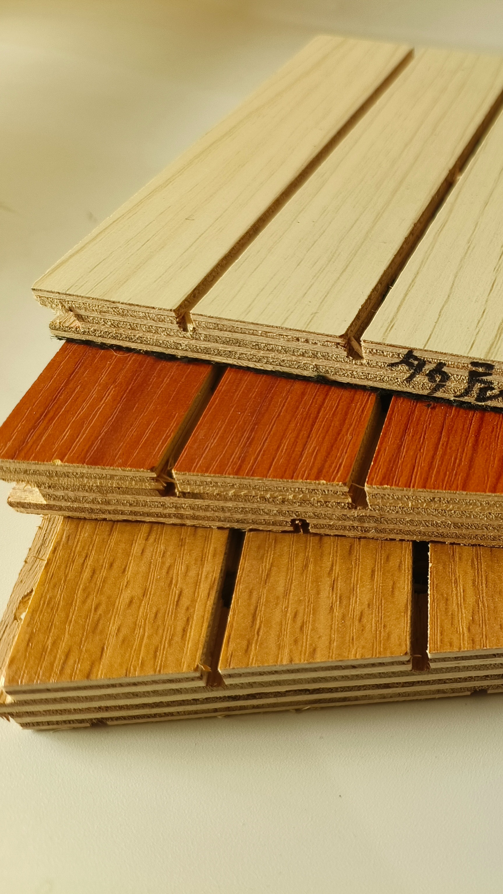 多层实木吸音板开槽打孔-木制吸音板生产