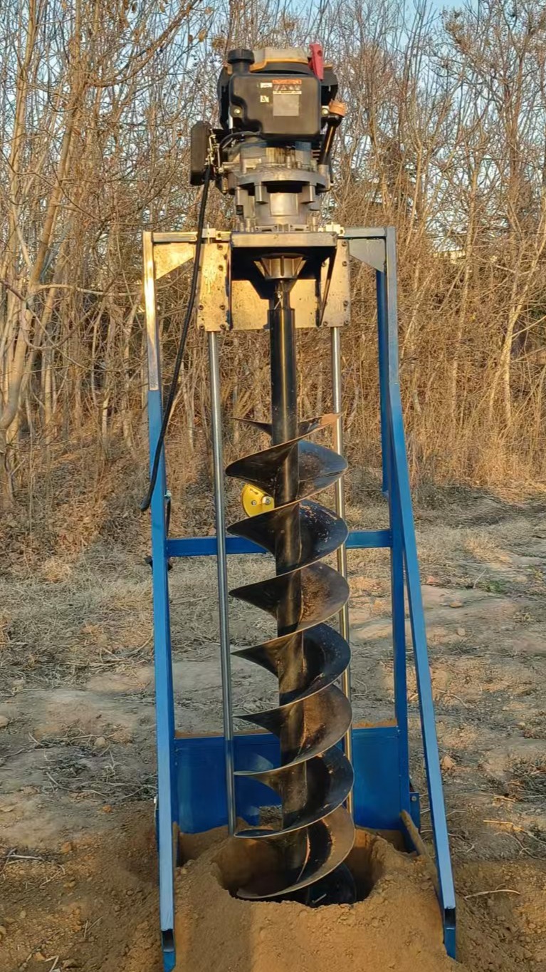 预制管桩芯建筑工地掏泥机,房屋地基打桩钻孔清土小机型推荐