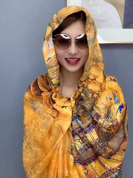 出门游玩的防晒丝巾系法简单好学超好看