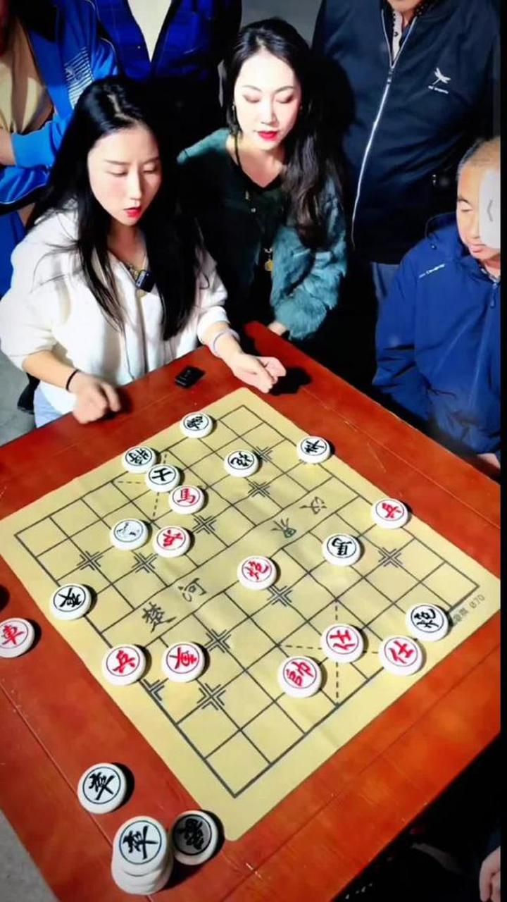 王铁锤,下棋中国象棋