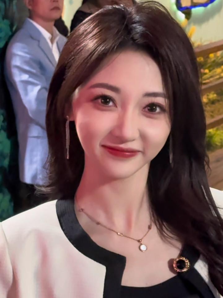 1 2 3看镜头,演员李若琪,高甜来袭