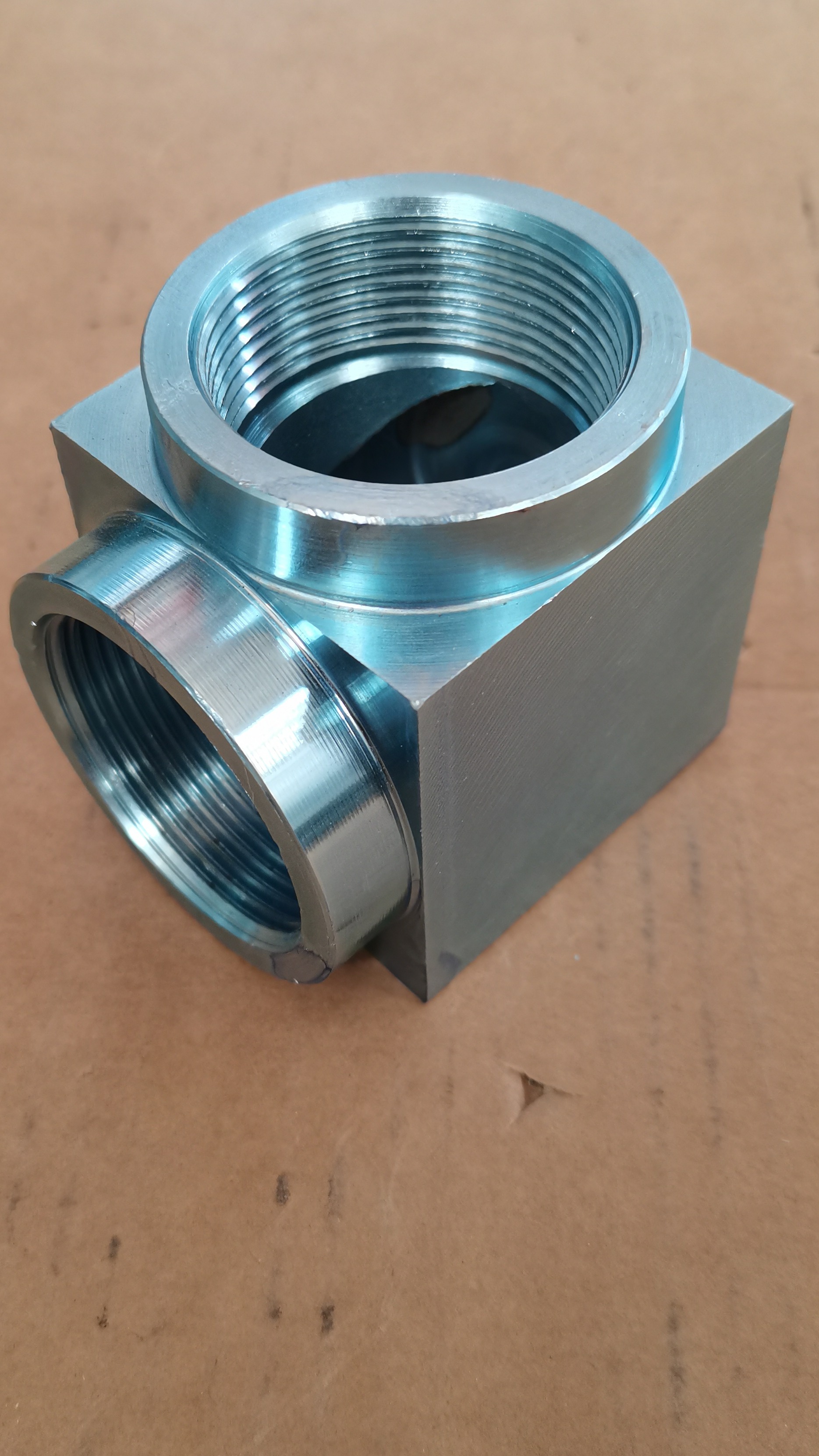 高压气体灭火管件弯头连接方式-度小视