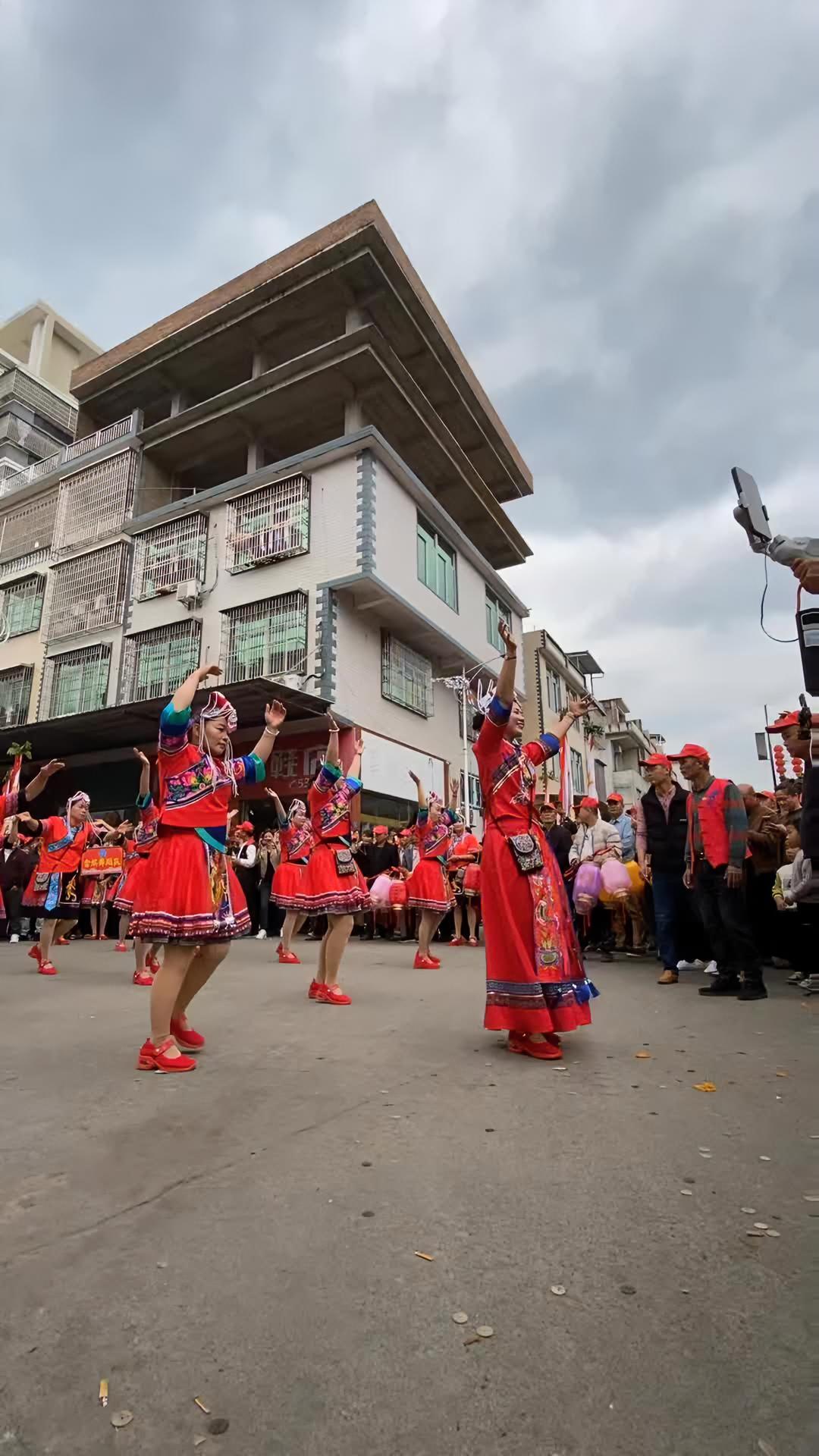 闽南抬神 畲族姑娘 福建少数民族