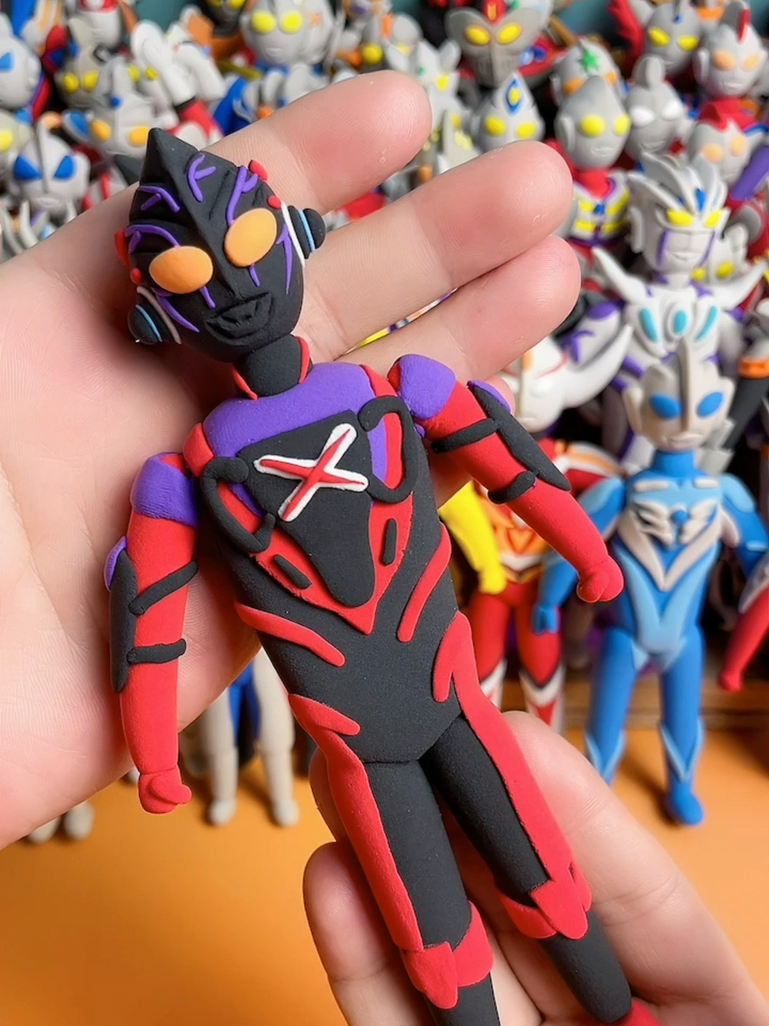 奥特曼-黑暗艾克斯粘土教程来啦