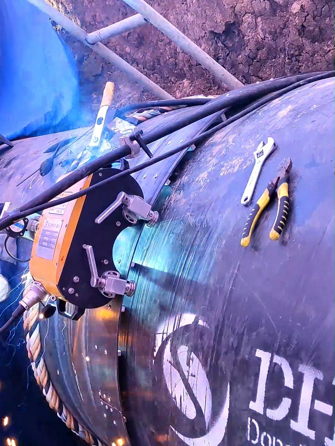 管道自动焊接机器人 览众焊机 经久耐用 焊接保质保量  推动焊接行业