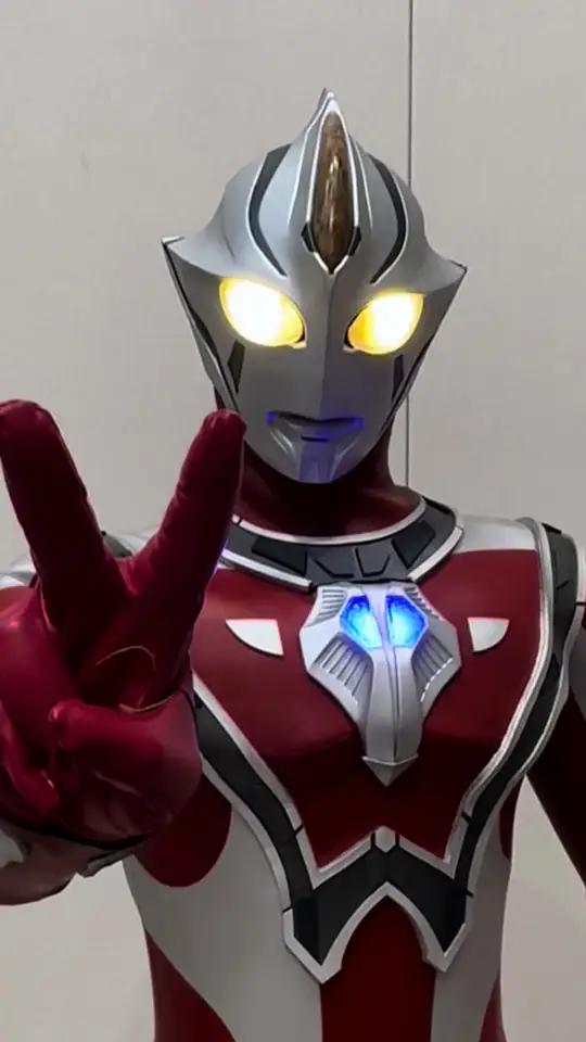 耶比耶 耶比耶 奥特曼cos梦比优斯奥特曼