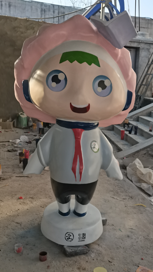 请问深圳有没有制作真人卡通雕塑或蜡手的?在那里?-度小视