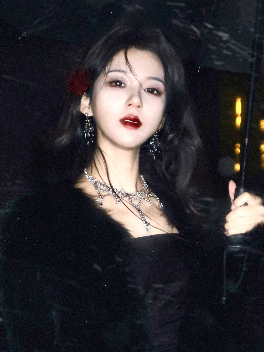 简童 上海滩最骄傲红玫瑰 终究为爱折了腰