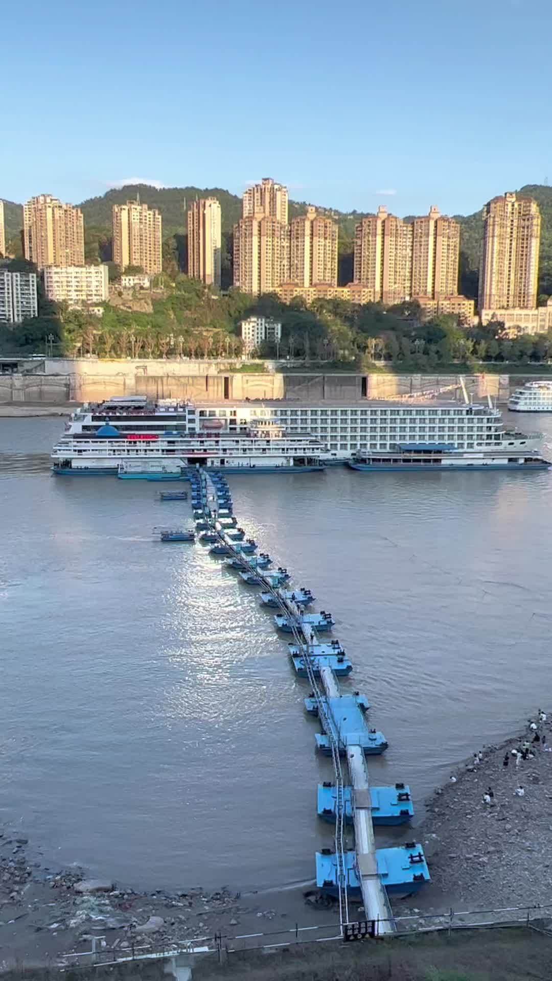 重庆朝天门码头 重庆邮轮 嘉陵江畔 我的旅行日记-度小视