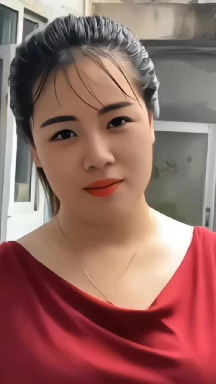 附近100米的人,微胖女人是极品