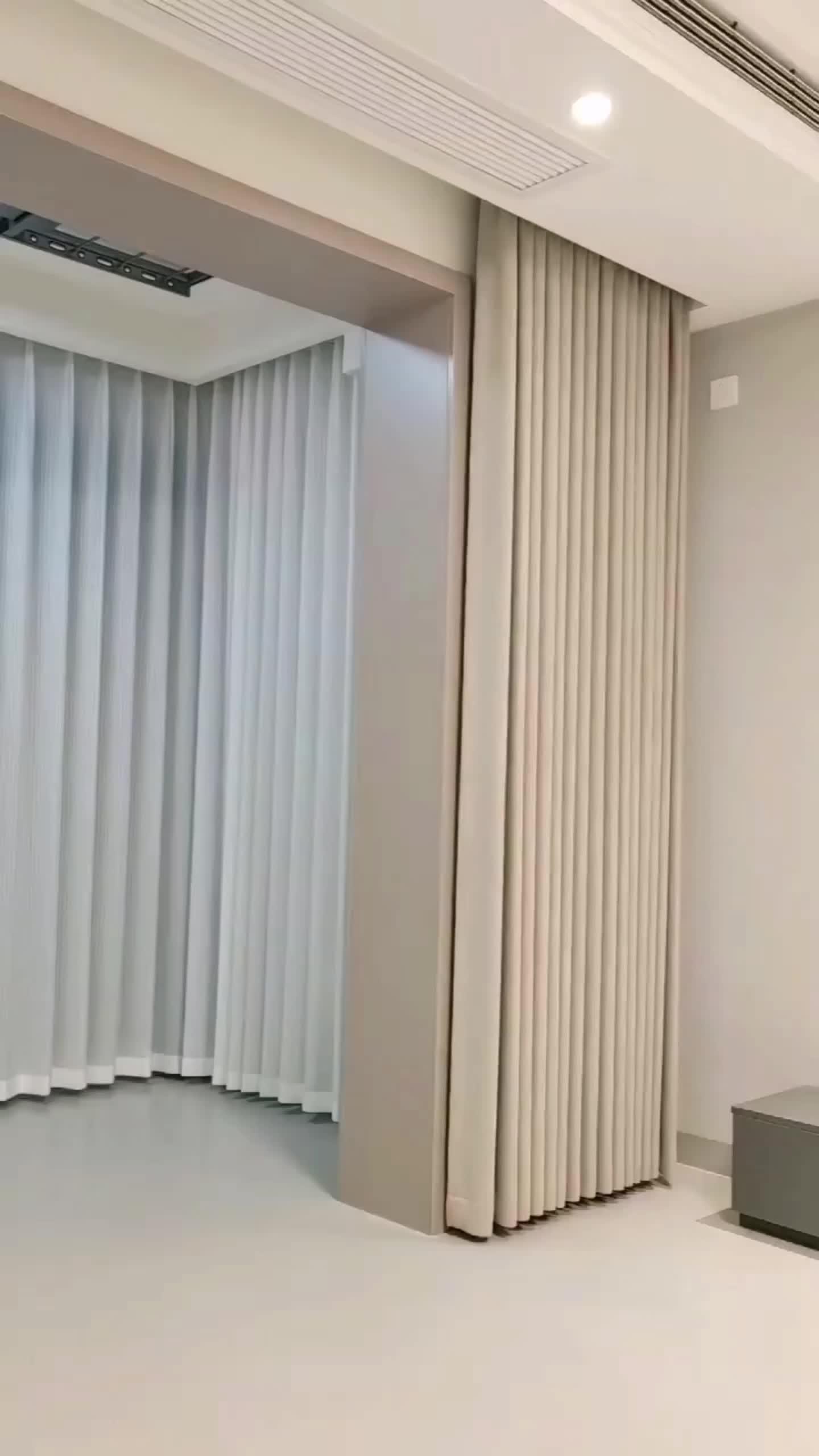 阳台隔窗帘窗帘盒内留插座窗帘离地面3公分效果图3你宽度做窗帘多少钱