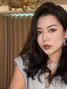 婆婆和老公怎么也没有想到，其实我 还有另外一个身份！嘘，都悄悄的！#百家真人生活秀#