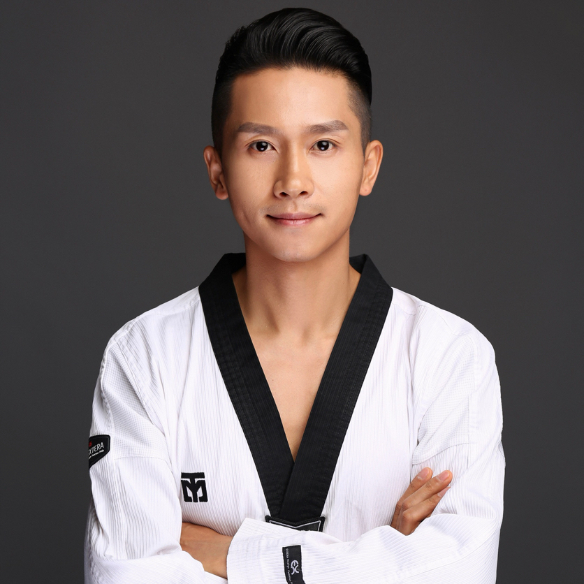 冰激凌这么好吃吗?! #教体育的雷老师# #爸爸带娃# #百家真人生活秀#