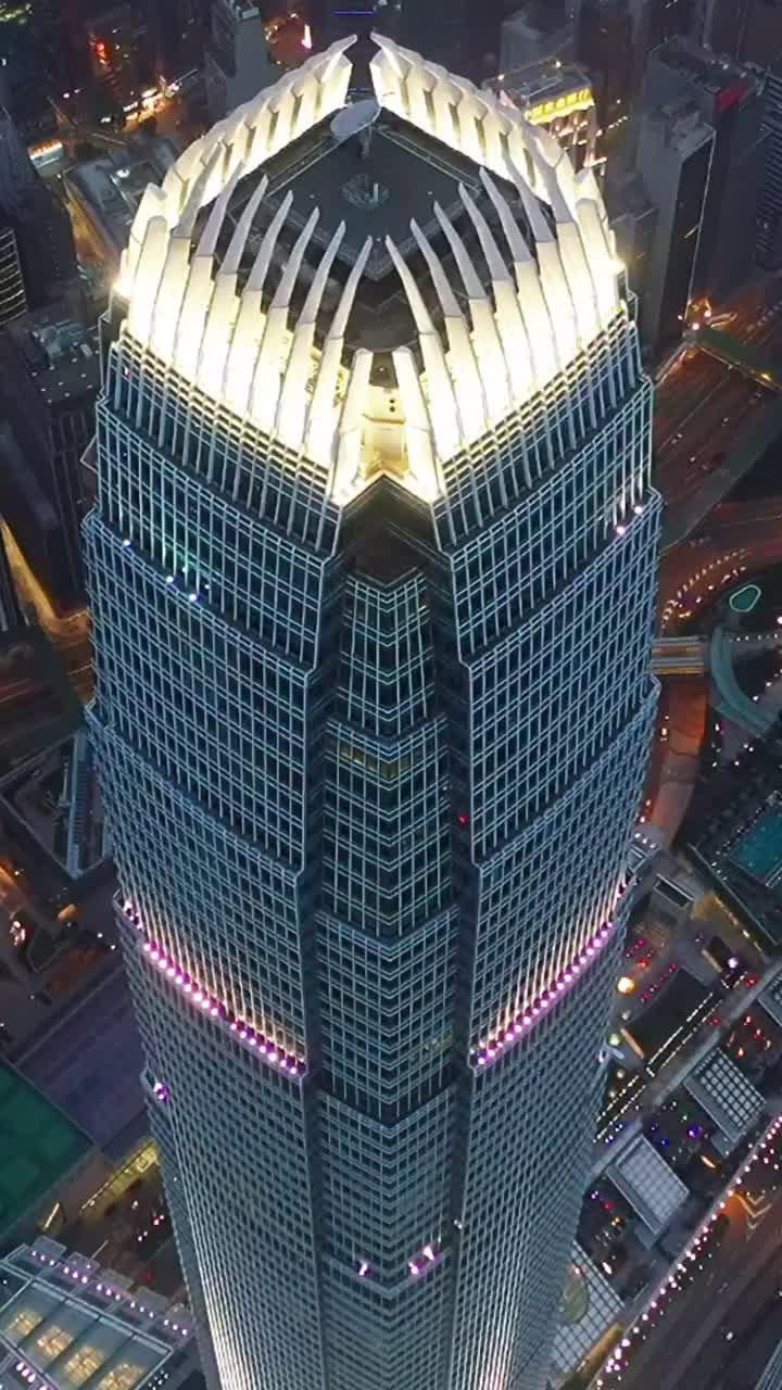 香港国际金融中心二期是全球第6高的摩天大厦