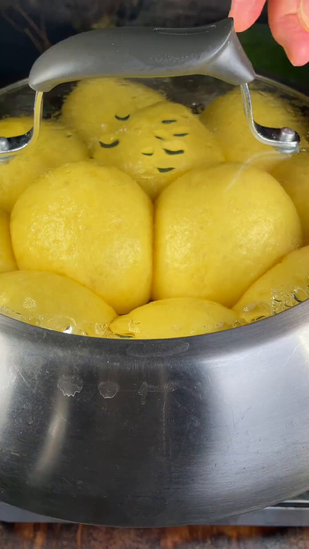 婆婆爱吃的玉米馍馍,确实好吃!