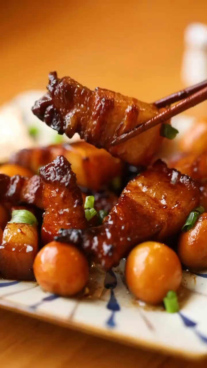 秘肥而不腻的卤蛋红烧肉入口即化超下饭