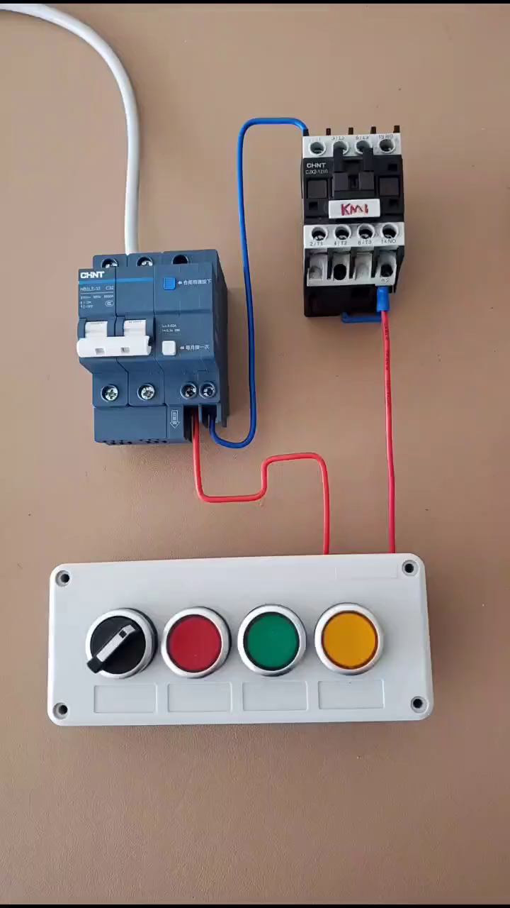 标准的点动控制