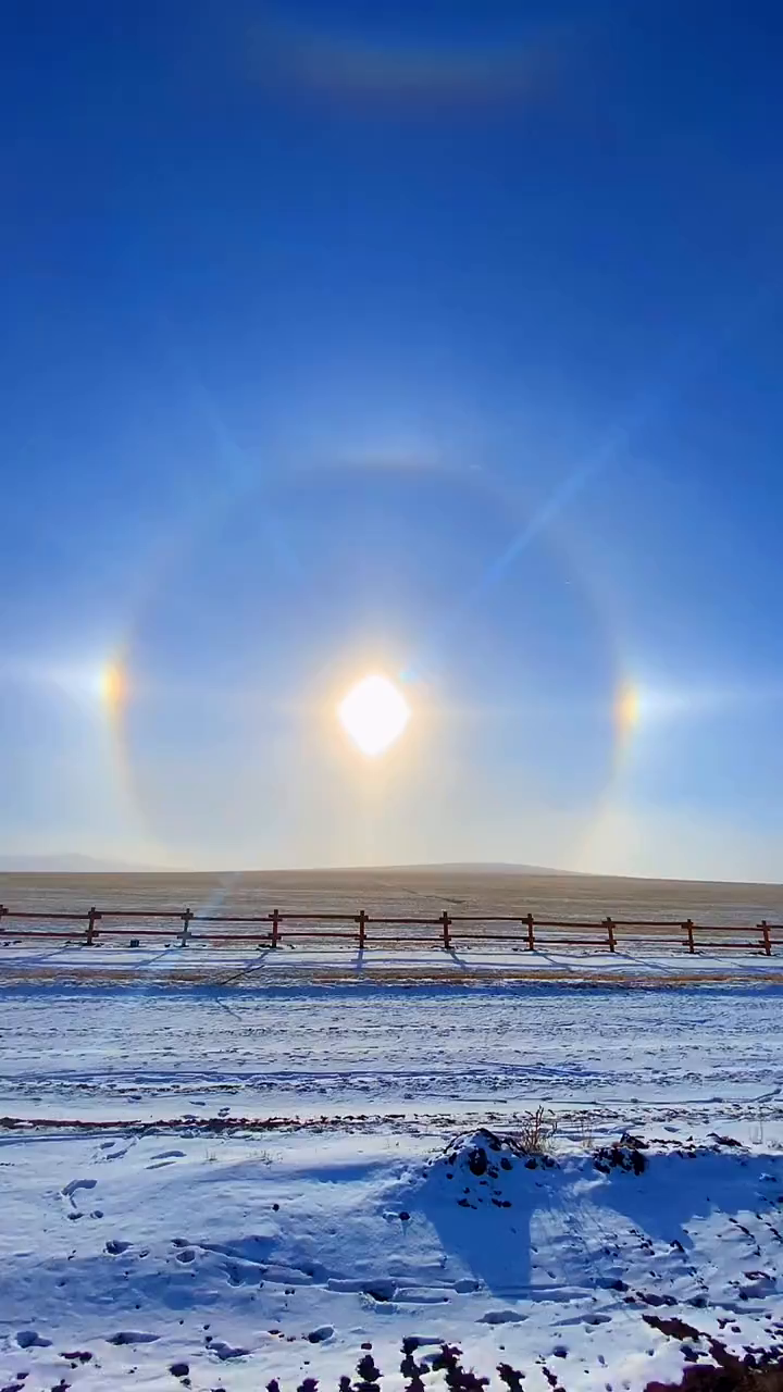 谁知道这是什么天象奇观?