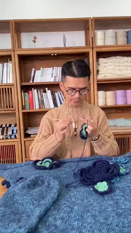 2022-08-171568毛衣潘小哥1.