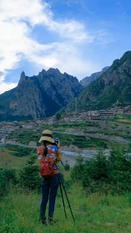 来,跟我读,扎尕那(zhāgǎnà)-度小视