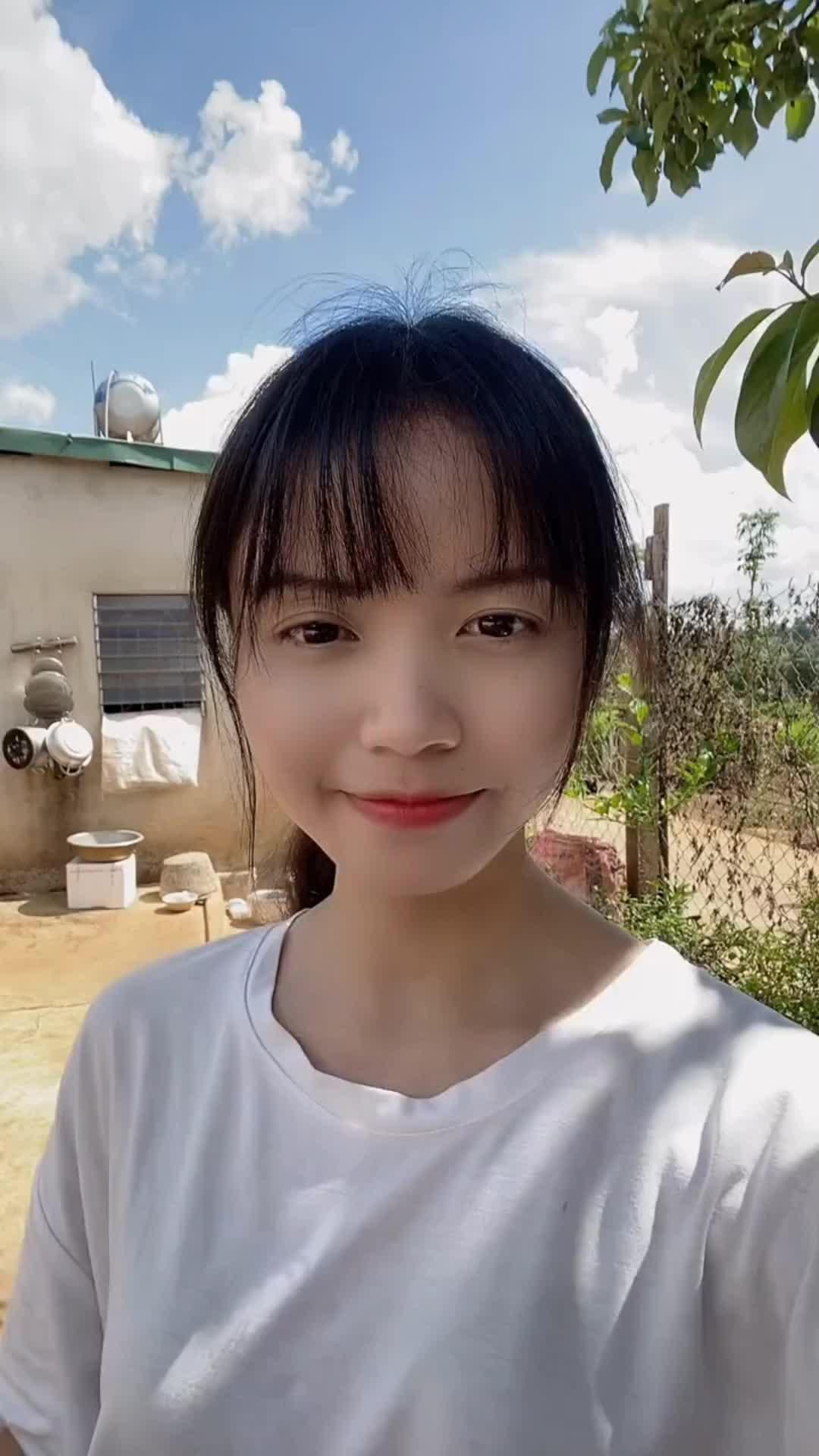 越南农村女生图片