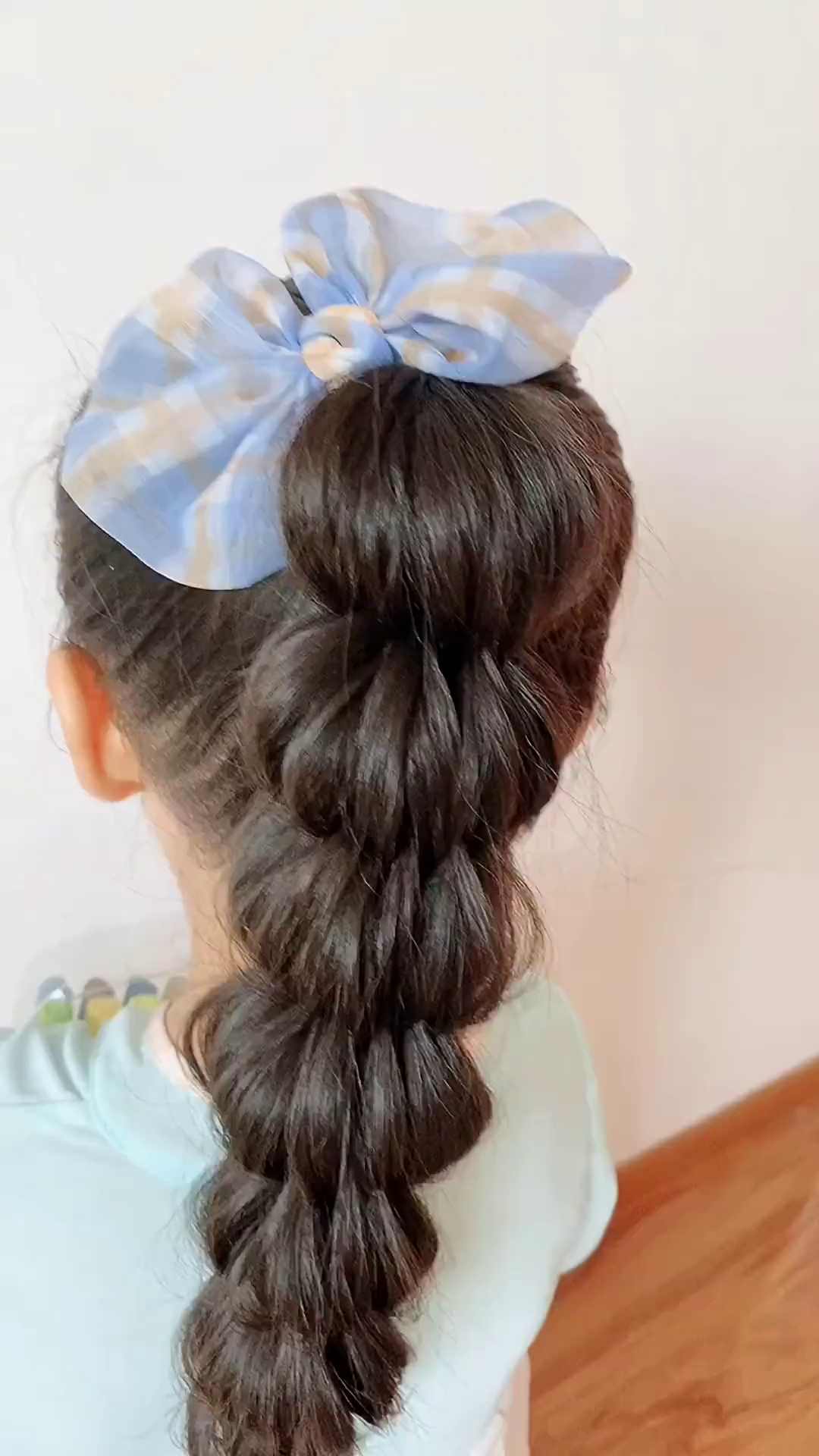 辫起来太费时间了重复动作上下两股交叉-度小视