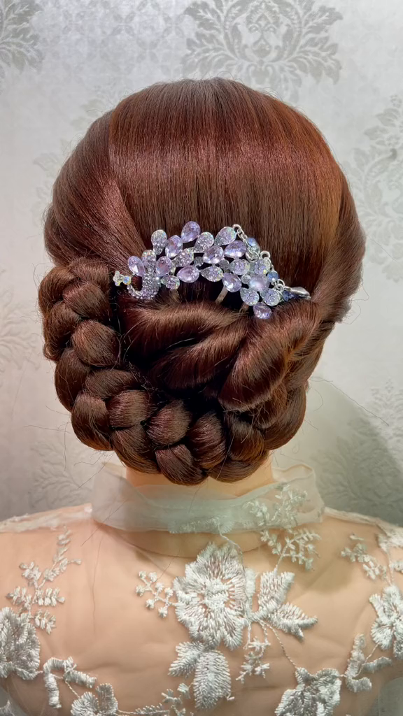 长发旗袍盘,太美了编发教程旗袍发型-度小视