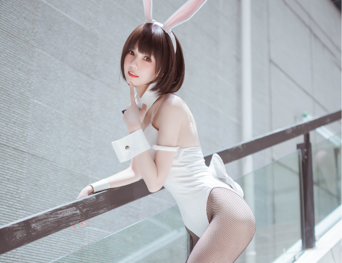 《圣人惠兔女郎》:你的负卿小姐姐带来的超可爱角色扮演插图1 《圣人惠兔女郎》:你的负卿小姐姐带来的超可爱角色扮演插图1