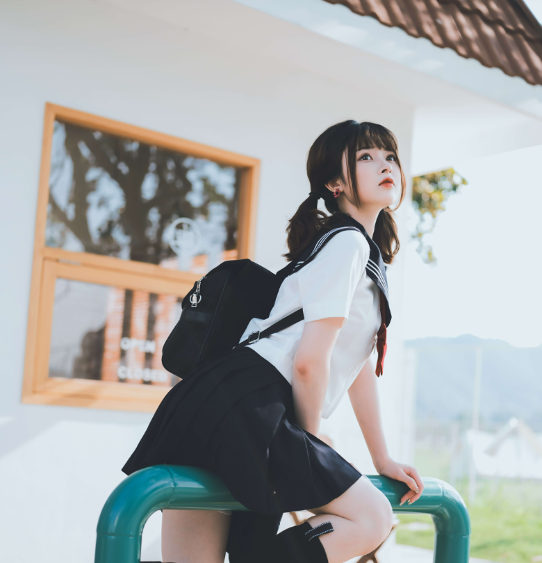 %title插图%num河豚抚子：清新可爱Coser的魅力征服万千粉丝