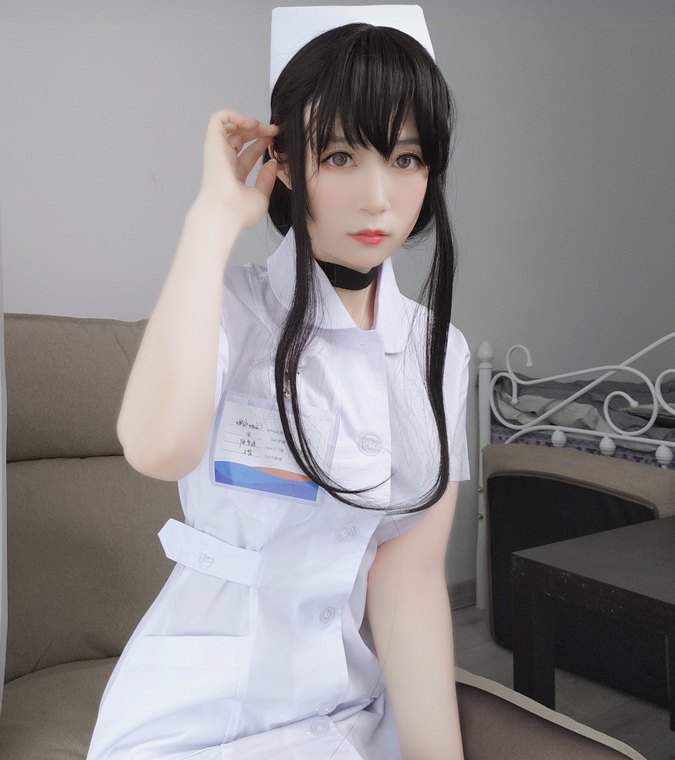 白银81小姐姐的第64期作品《私人医生》插图3 白银81小姐姐的第64期作品《私人医生》插图3